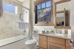 Gray Stone 2150: Bunk Room Ensuite Bathroom with Shower/Tub Combo